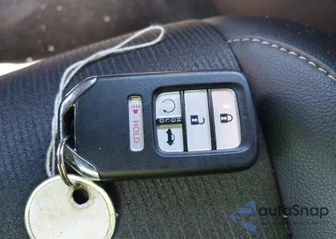 2022 Honda Accord Sport 2.0T z USA, uszkodzony, nr VIN 1HGCV2F32NA003898